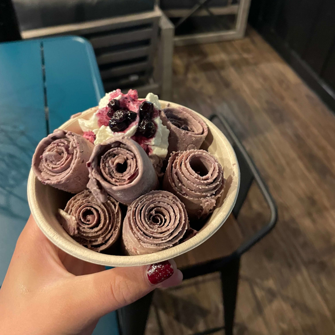 Absolute Bluesers rolled ice cream
